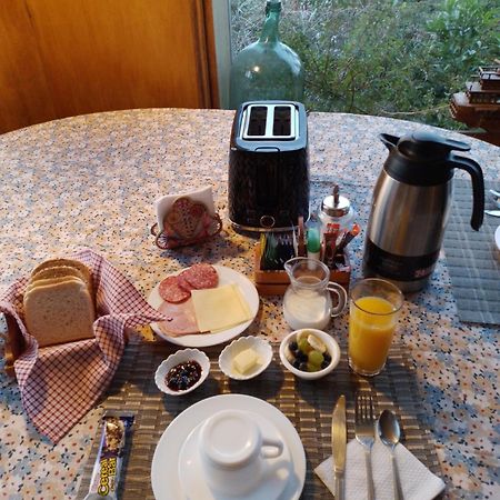 プエルトモント Portal Austral Bed & Breakfast エクステリア 写真